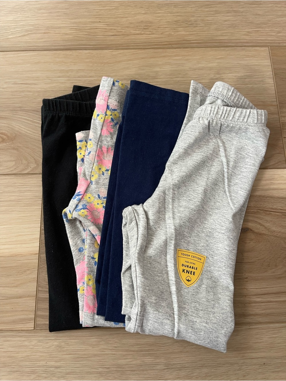 Cat & Jack Girls 5T Leggings - set of 6 - Picture 2 of 9
